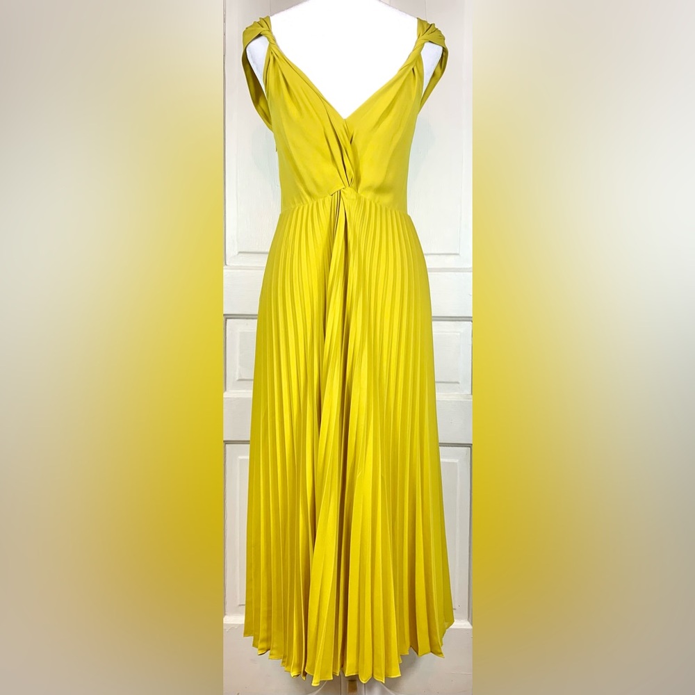 Vince Twist Front Pleated Midi Dress - Vneck - Sleeveless - Vback - Size 6 - Picture 9 of 12